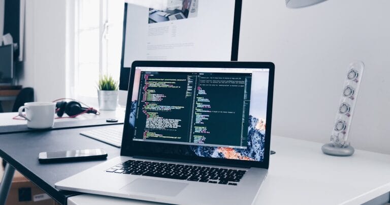 ¿Por qué un rediseño web profesional puede transformar tu empresa de servicios?