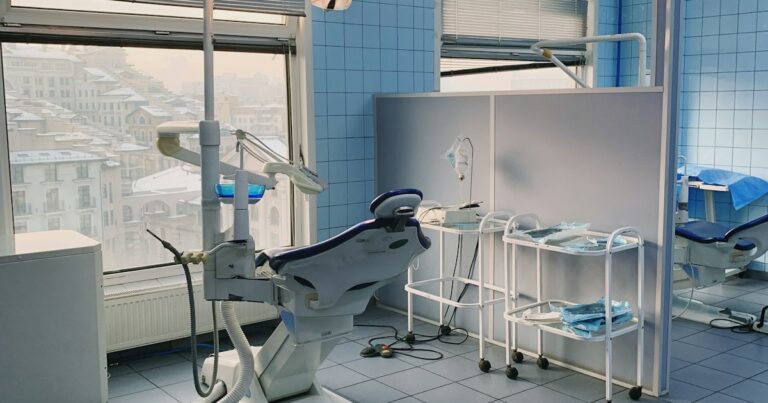 Web para empresas de insumos médicos y salud en Argentina: catálogo, información clara y consultas de clínicas e instituciones